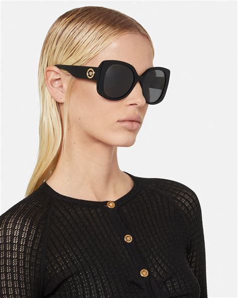 versace medusa stud 145mm shield sunglasses matte black solid|Versace Medusa Medallion Shield Sunglasses.